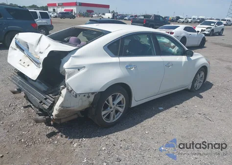 2015 Nissan Altima 2.5 Sv из США, поврежденный, VIN 1N4AL3AP5FC499741